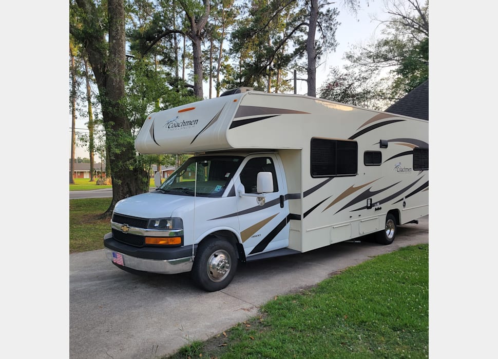 Class C Motor Home rentals in gonzales
