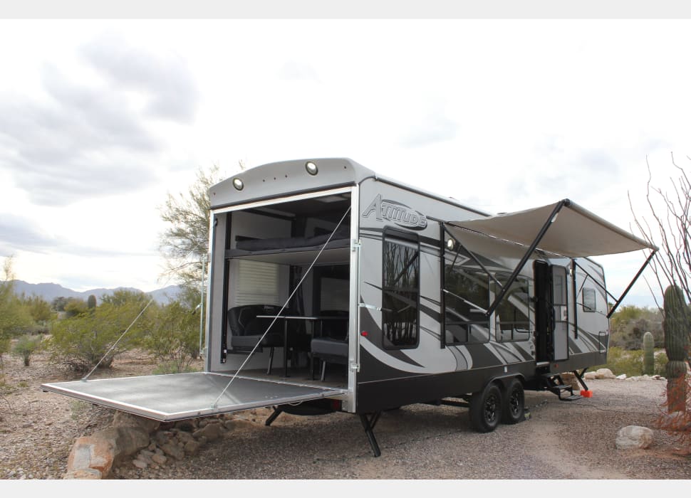 Toy Hauler rentals in Casa Grande