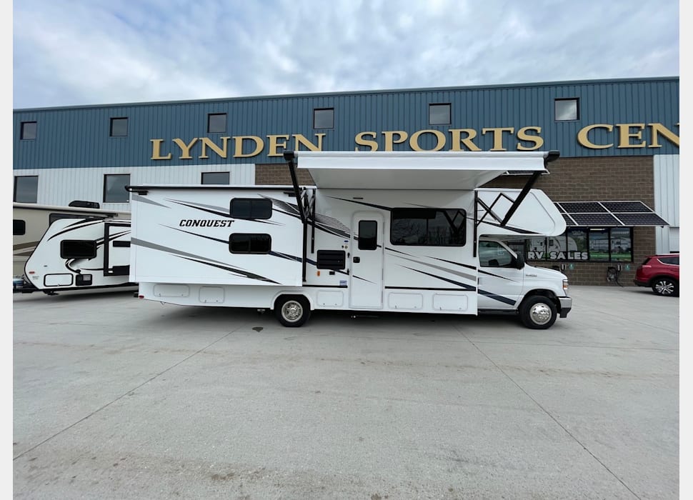 Class C Motor Home rentals in Plano