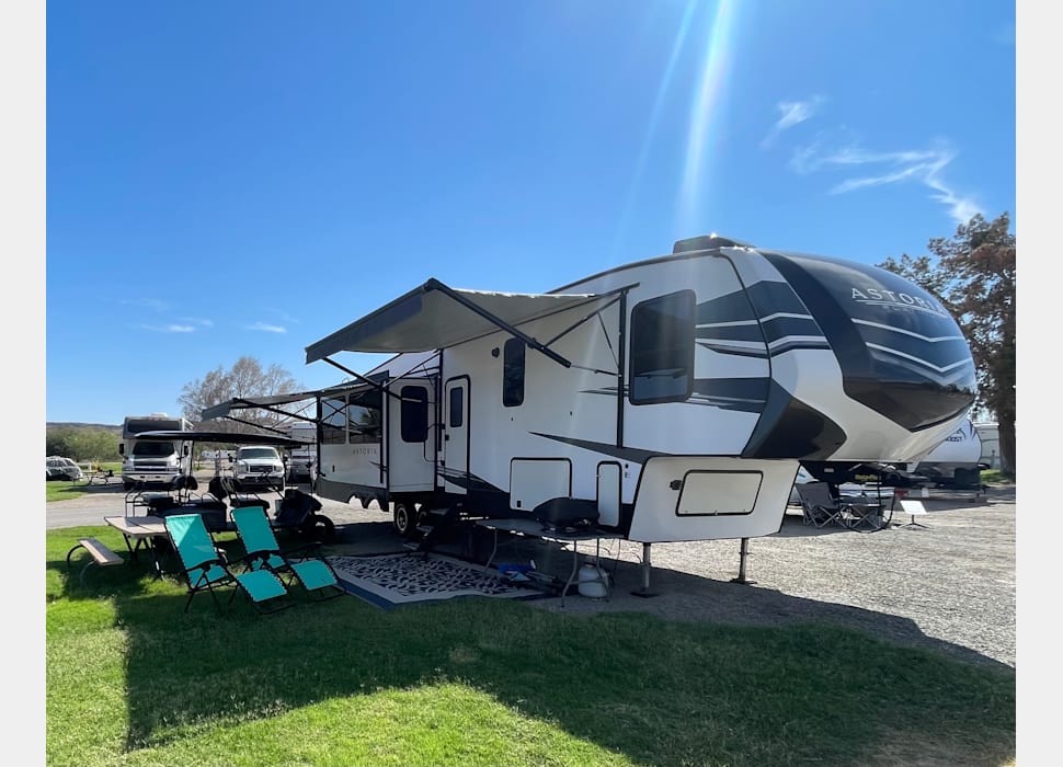 Fifth Wheel rentals in Flagstaff