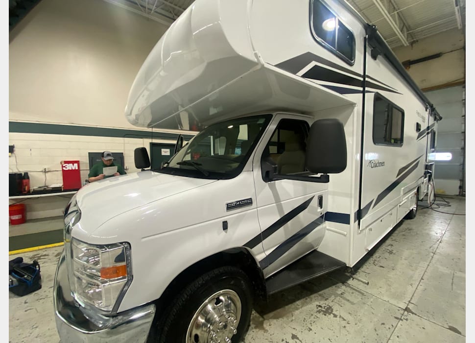 Class C Motor Home rentals in Surprise