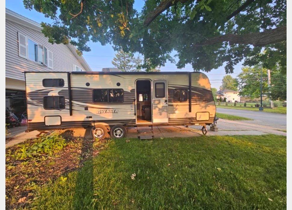 Travel Trailer rentals in Dendron