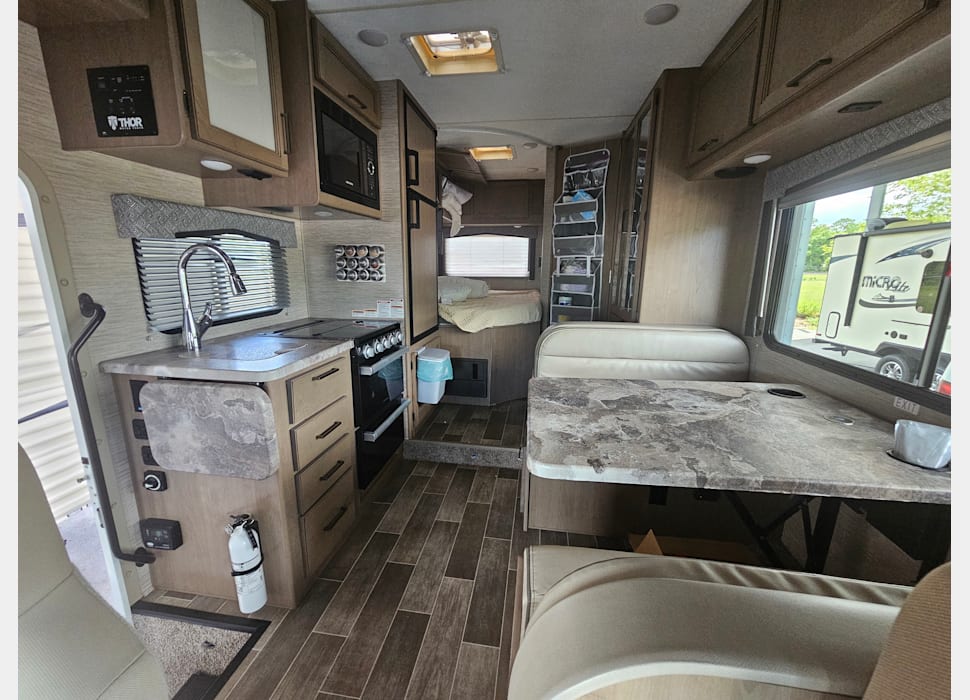 Class C Motor Home rentals in Valrico