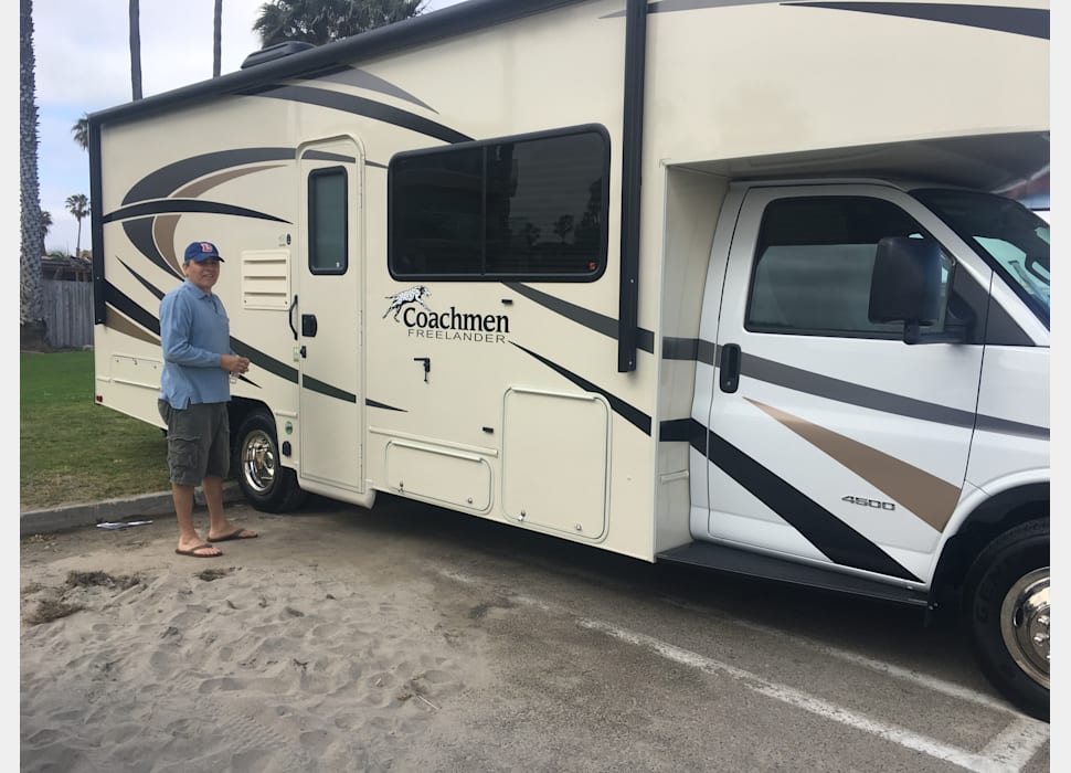 Class C Motor Home rentals in Indio