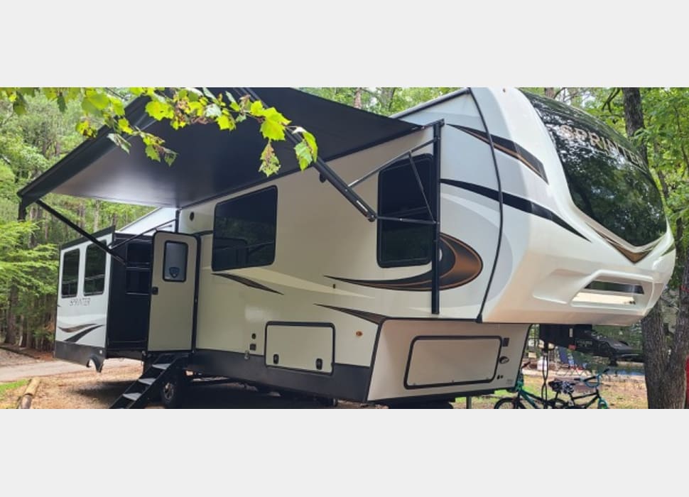 Fifth Wheel rentals in Fortson