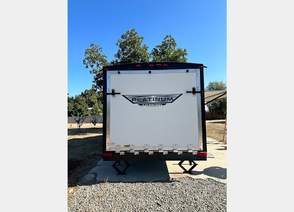 Toy Hauler rentals in Visalia