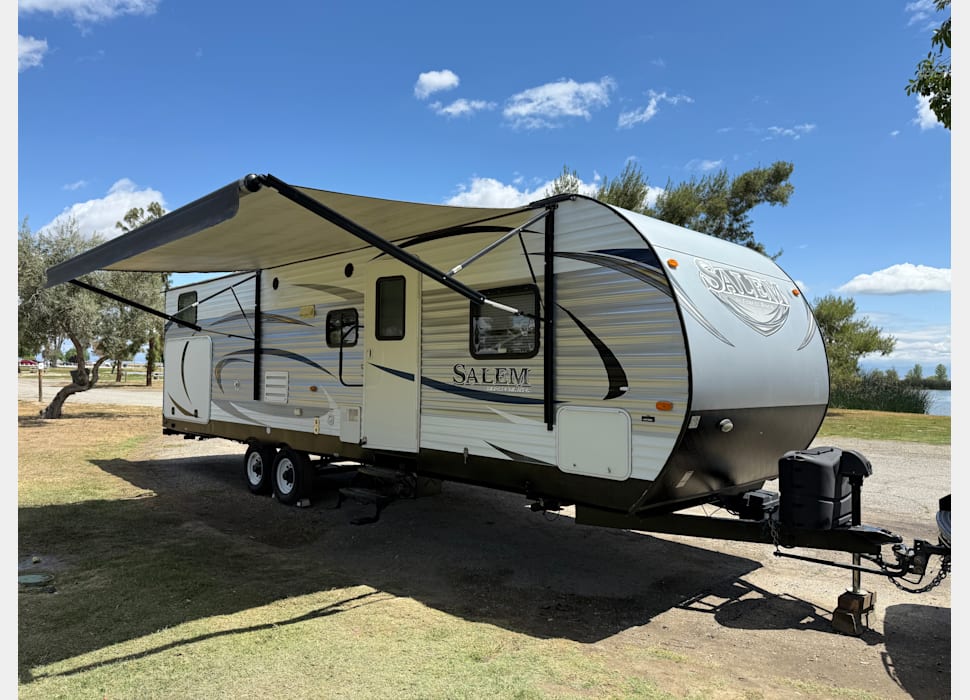 Travel Trailer rentals in Sanger
