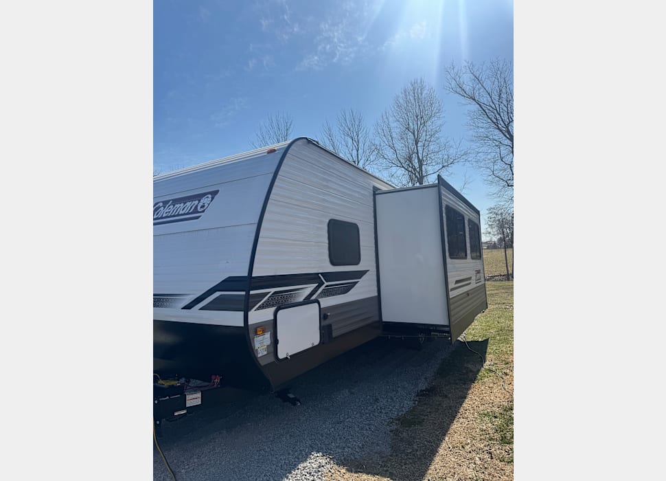 Travel Trailer rentals in Utica