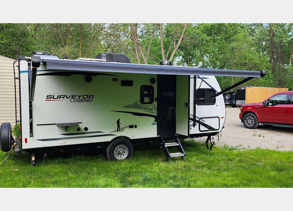 Travel Trailer rentals in Holly