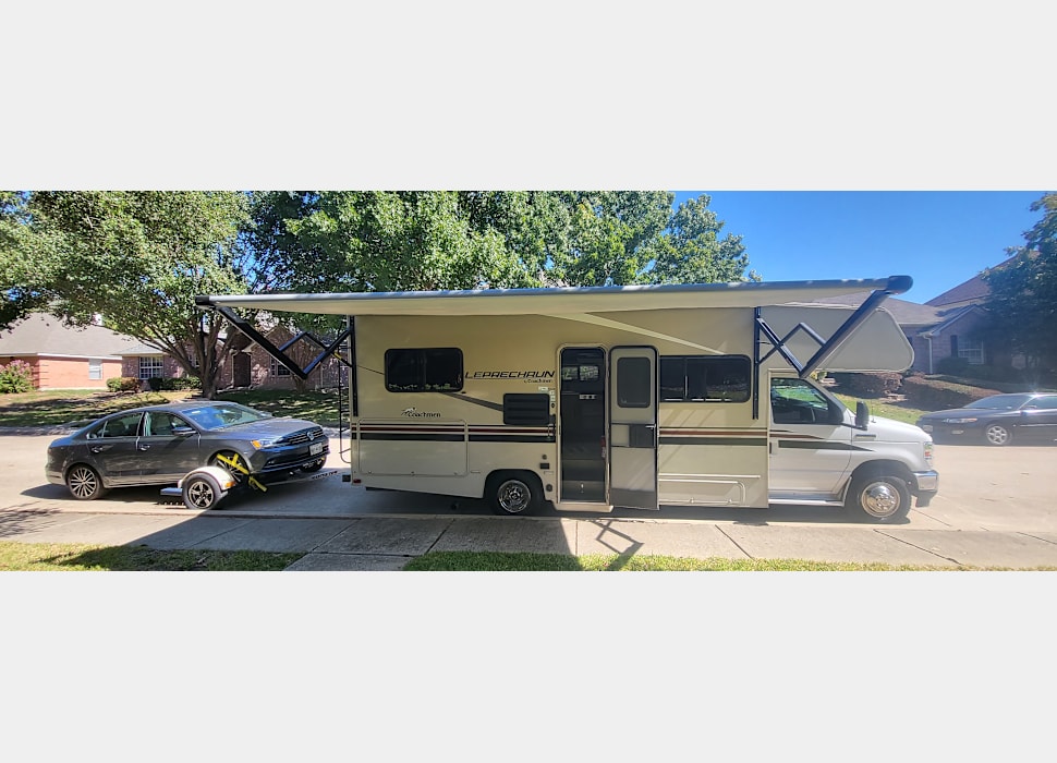 Class C Motor Home rentals in Phoenix
