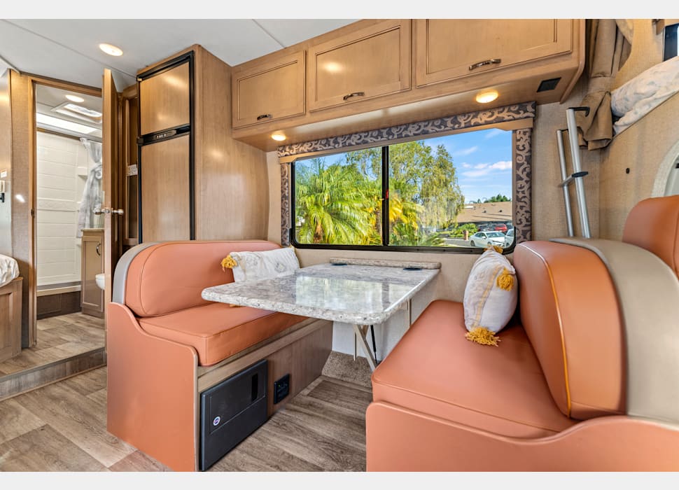 Class C Motor Home rentals in Arroyo Grande