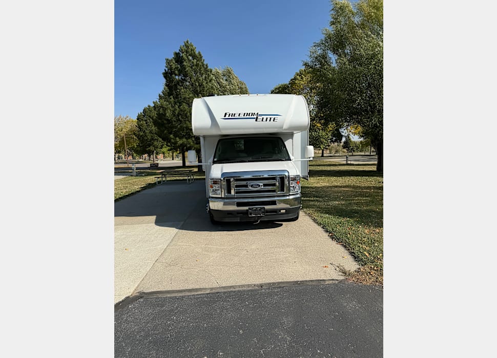 Class C Motor Home rentals in Rapid City