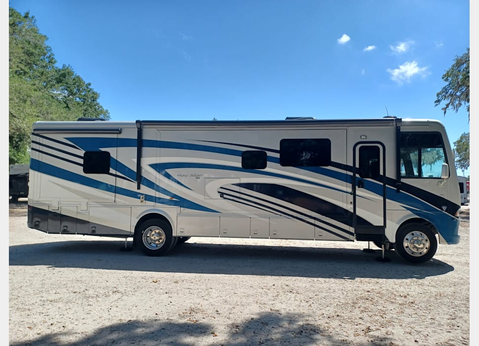 Class A Motor Home rentals in Tampa