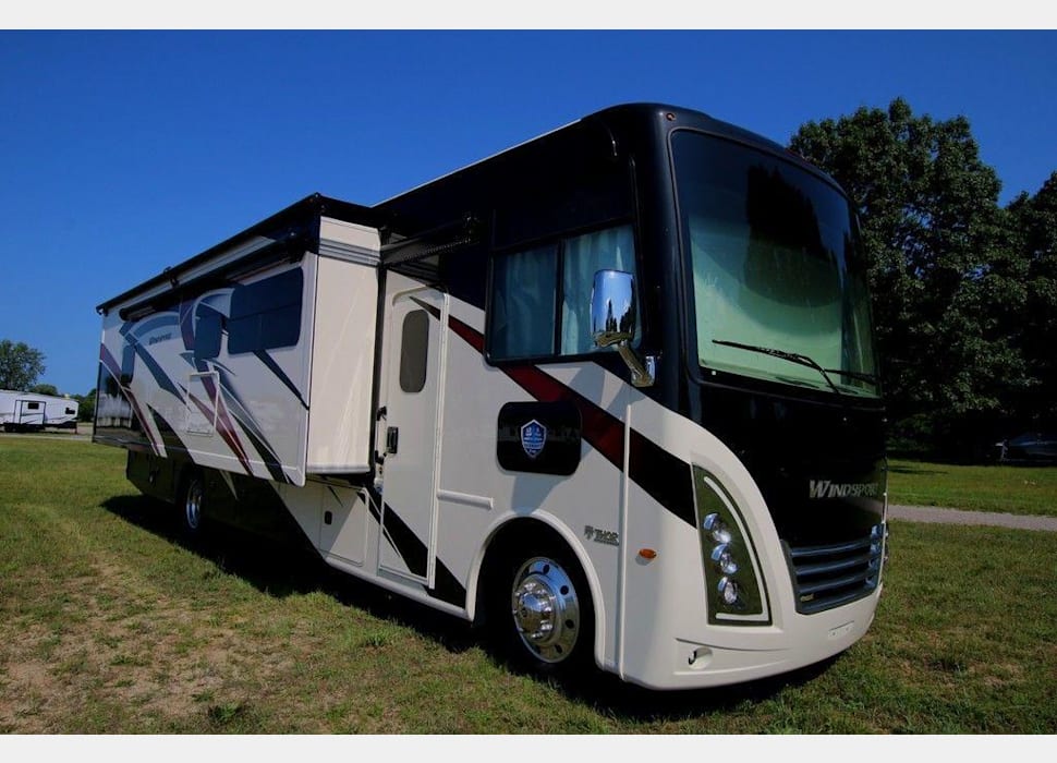 Class A Motor Home rentals in Elkhart