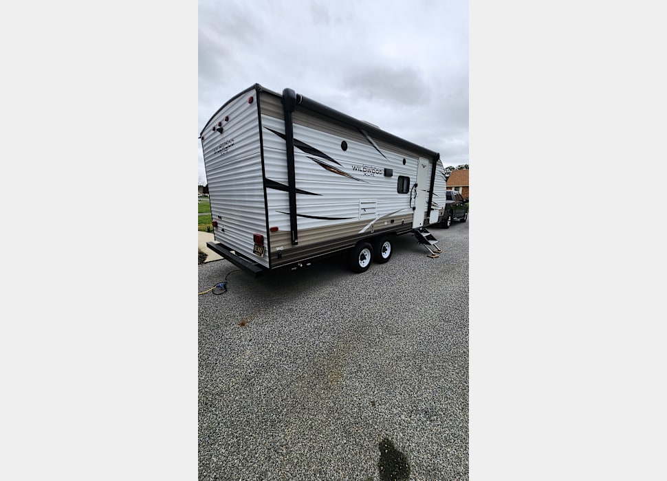 Travel Trailer rentals in SEWELL