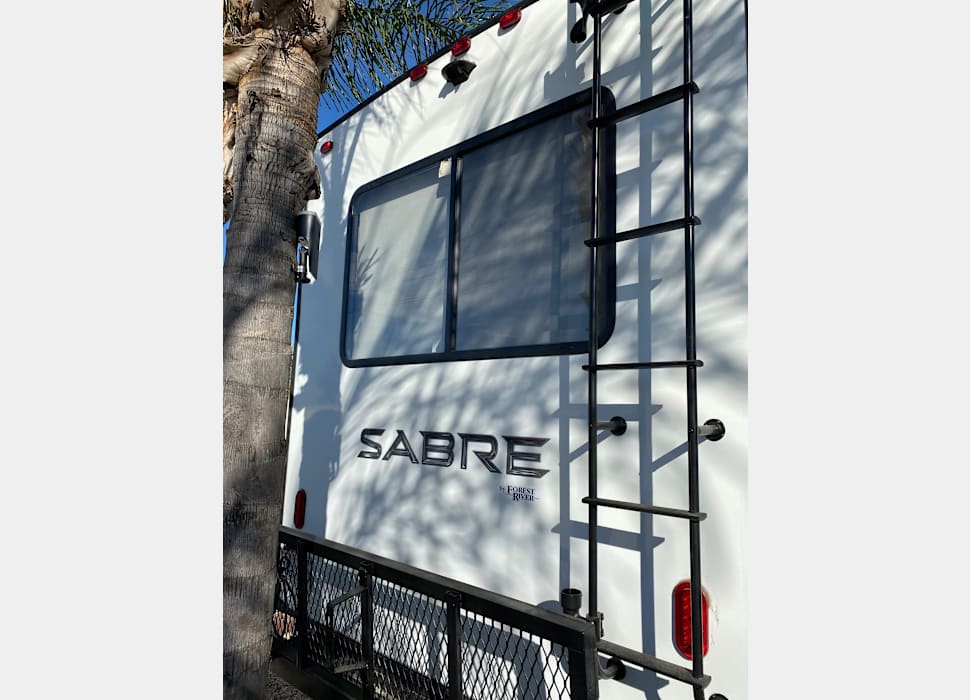 Fifth Wheel rentals in Flagstaff