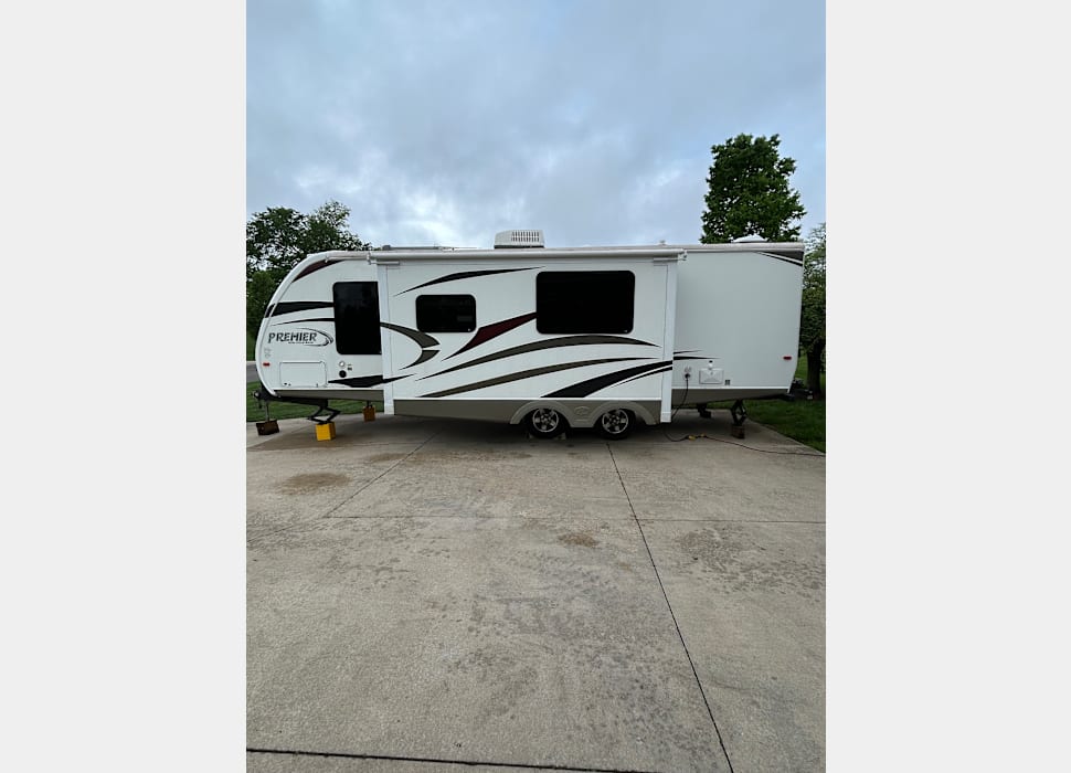 Travel Trailer rentals in Daleville