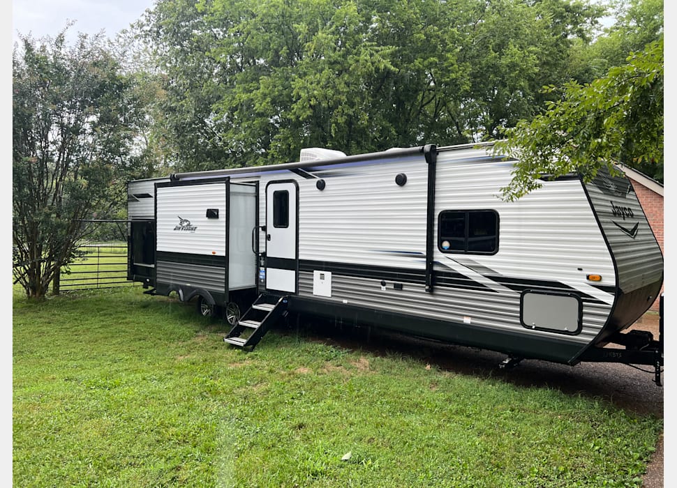 Travel Trailer rentals in Hendersonville
