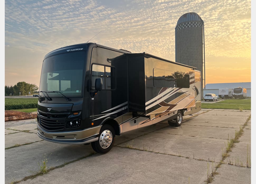 Class A Motor Home rentals in West Des Moines
