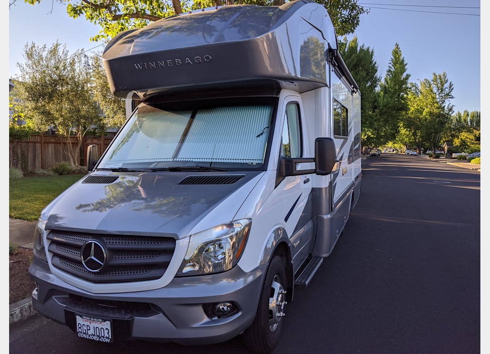 Class C Motor Home rentals in Carpinteria