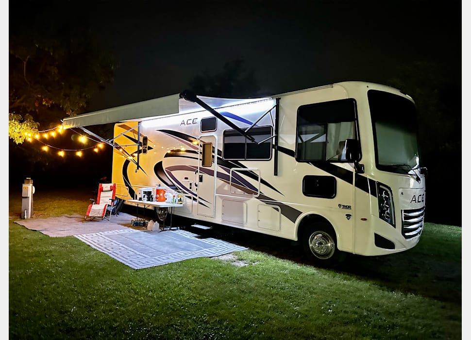 Class A Motor Home rentals in Chantilly