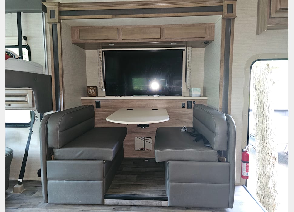 Class A Motor Home rentals in Pasadena