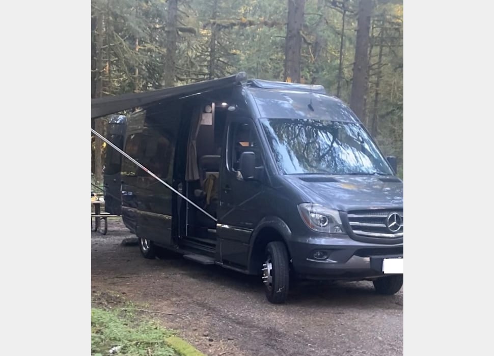 Class B Camping Van rentals in Estacada
