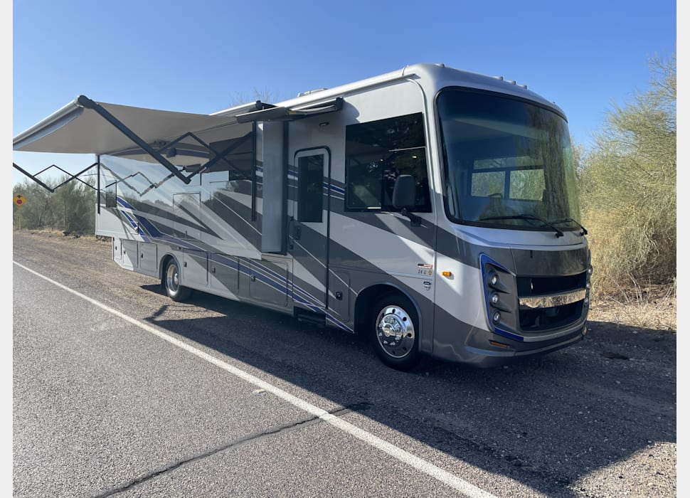 Class A Motor Home rentals in Phoenix