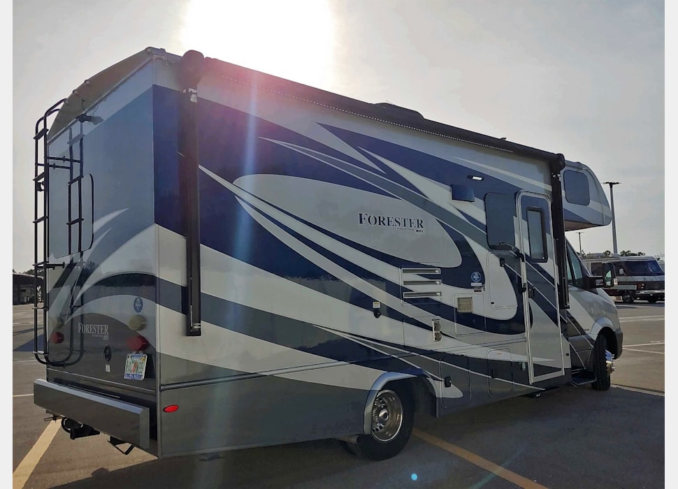 Class C Motor Home rentals in Largo