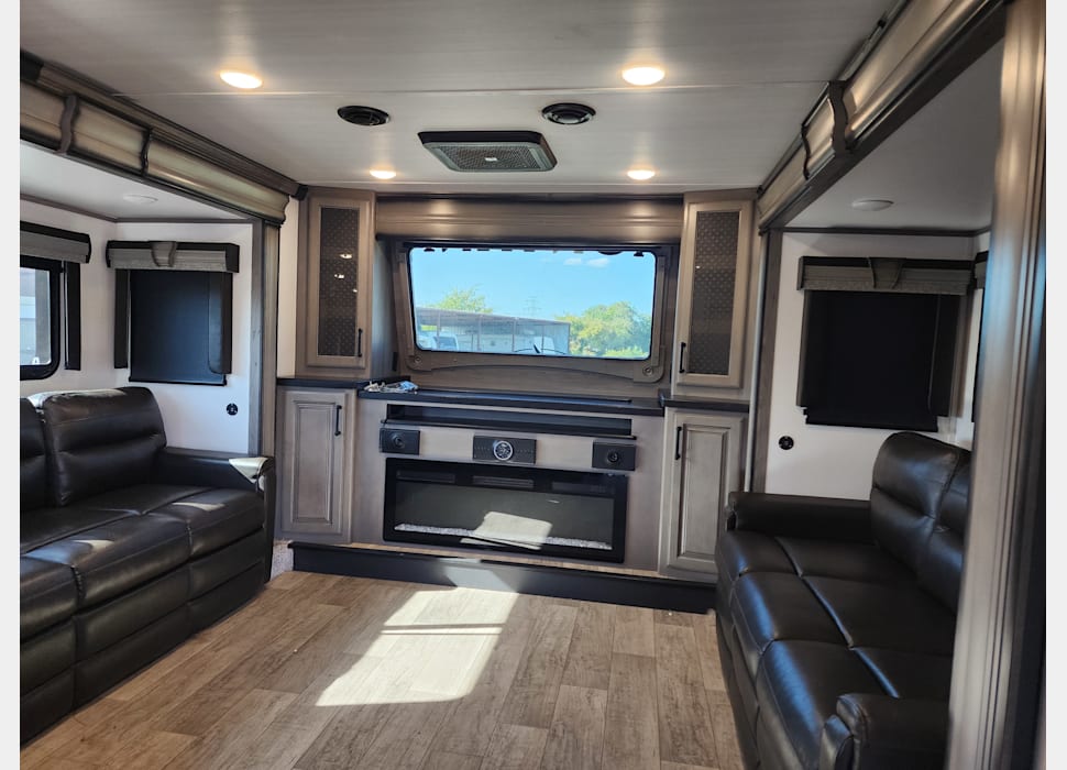 Fifth Wheel rentals in Edgecliff Village