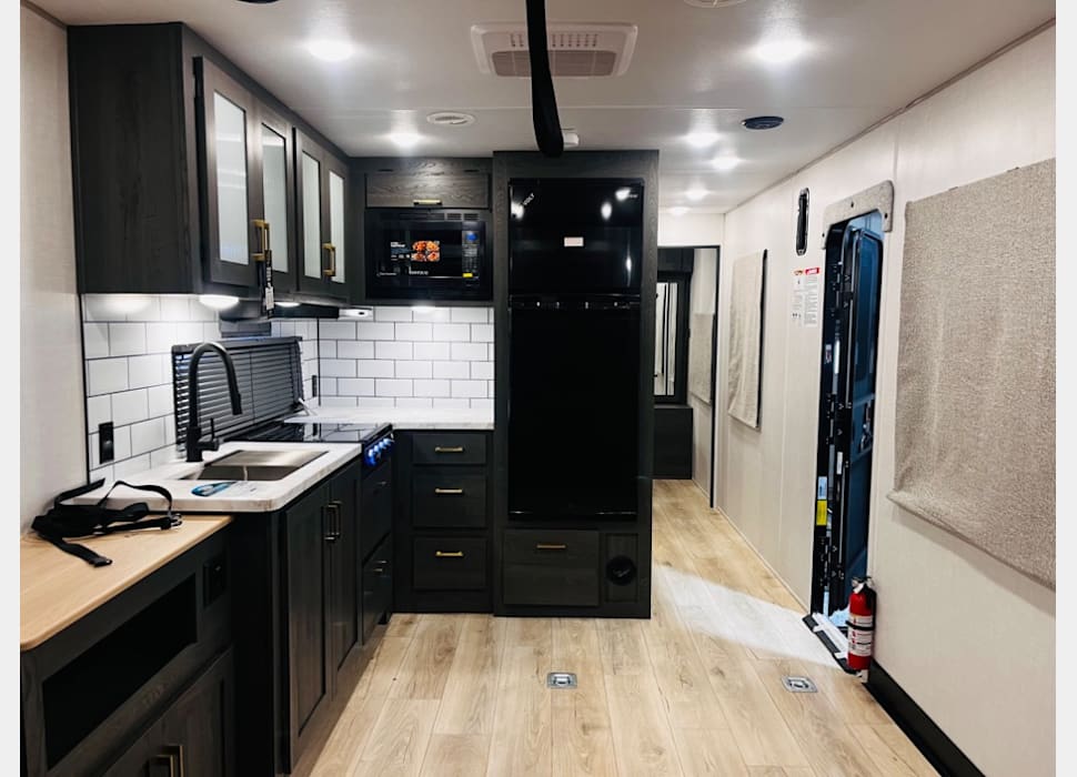 Travel Trailer rentals in Beach Park