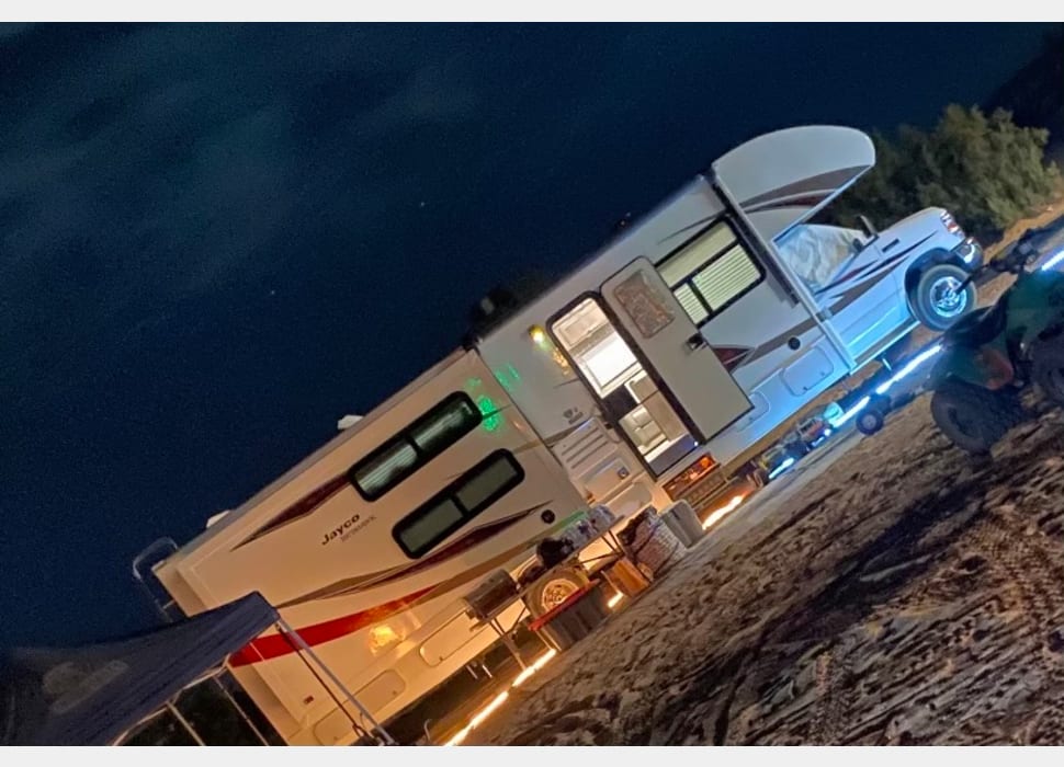 Class C Motor Home rentals in Corona