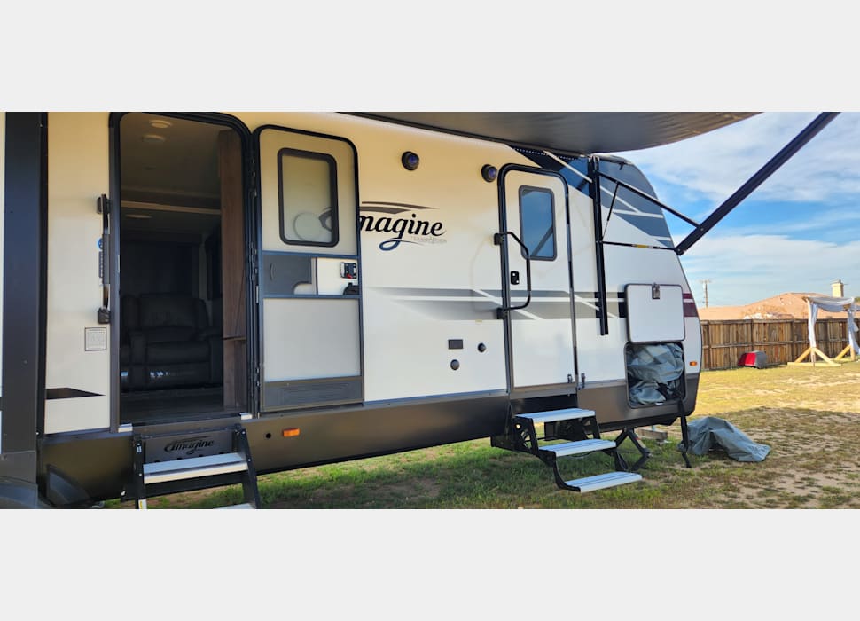 Travel Trailer rentals in Bellflower