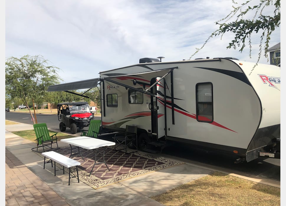 Toy Hauler rentals in Phoenix