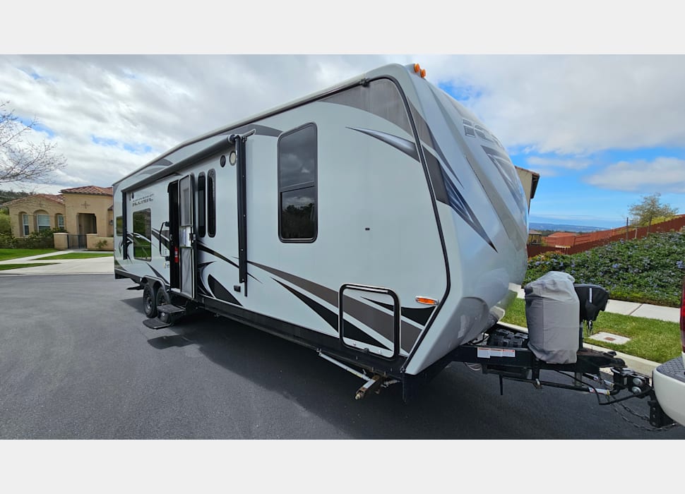 Toy Hauler rentals in Santa Barbara