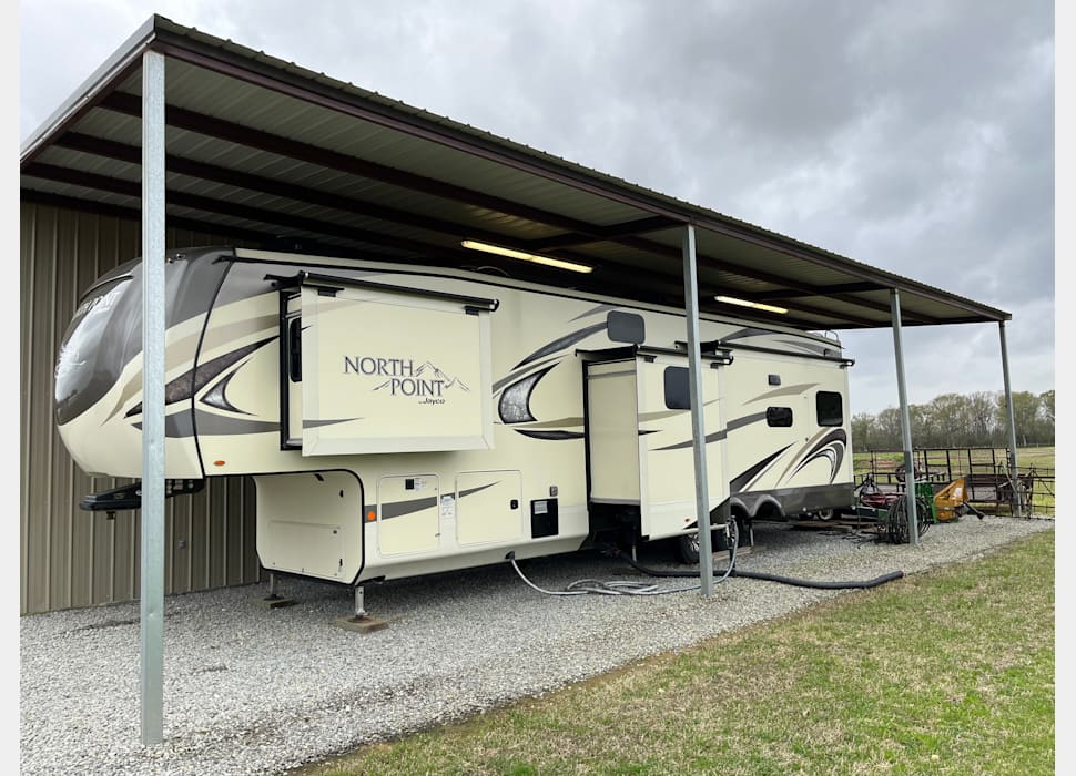 Fifth Wheel rentals in Denham springs