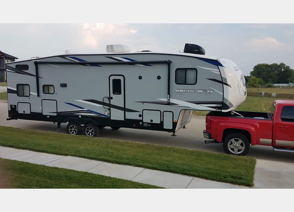 Fifth Wheel rentals in Humphrey