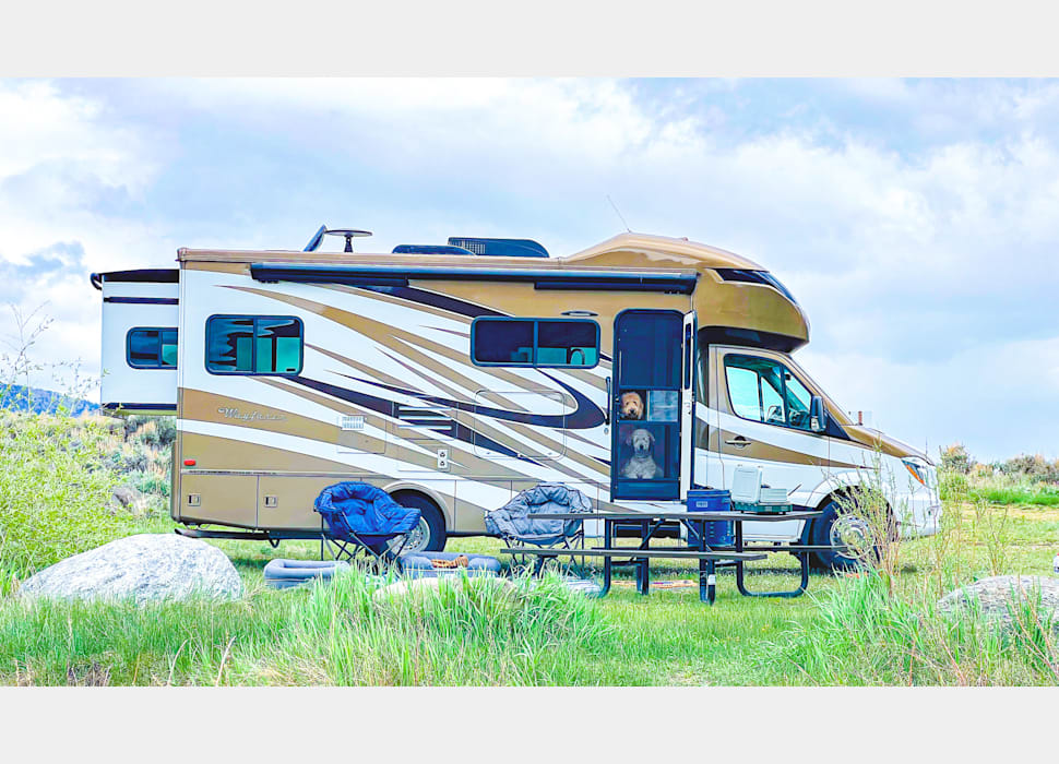 Class C Motor Home rentals in Highlands Ranch