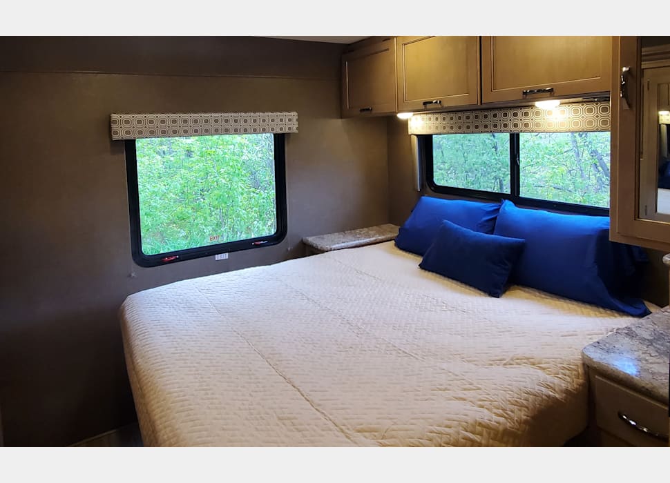 Class C Motor Home rentals in Hilbert
