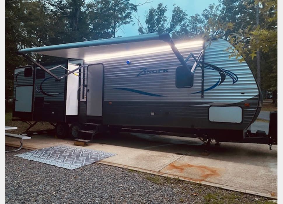 HOT SPRINGSRV rentals