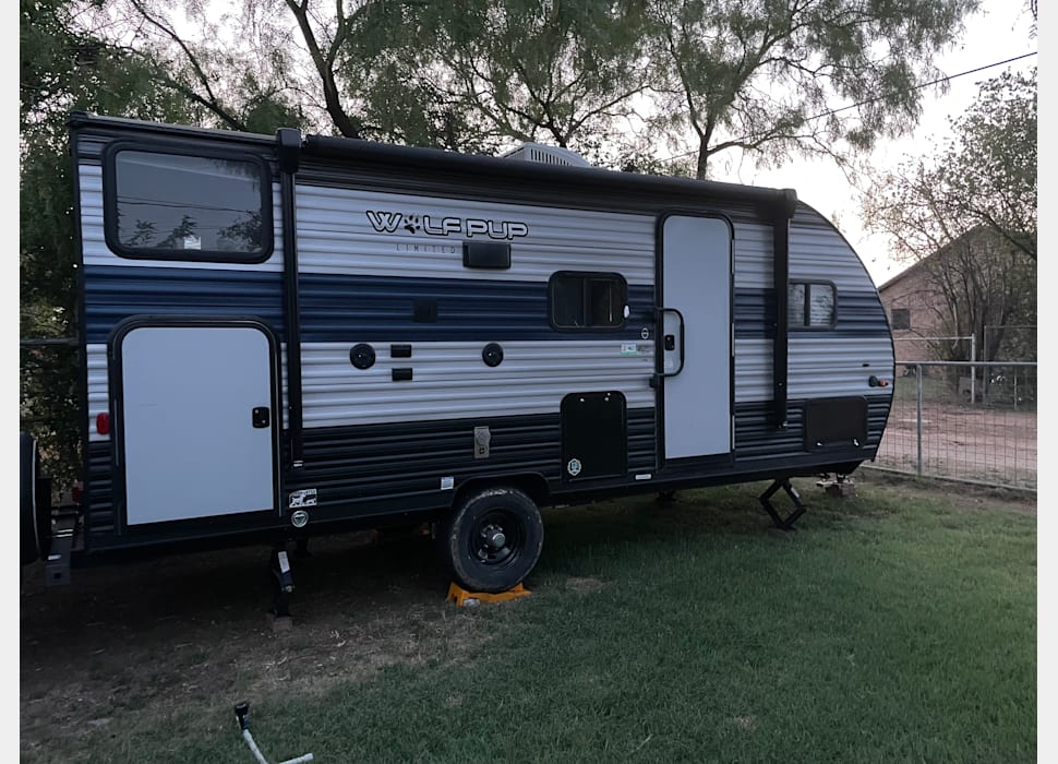 Travel Trailer rentals in Edmond