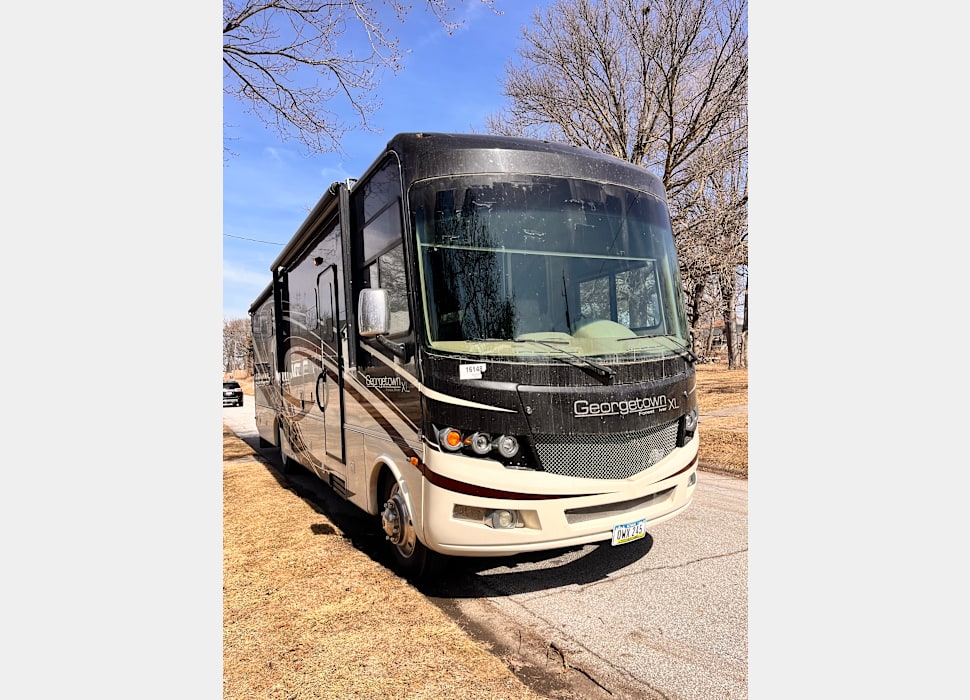 Class A Motor Home rentals in Adel
