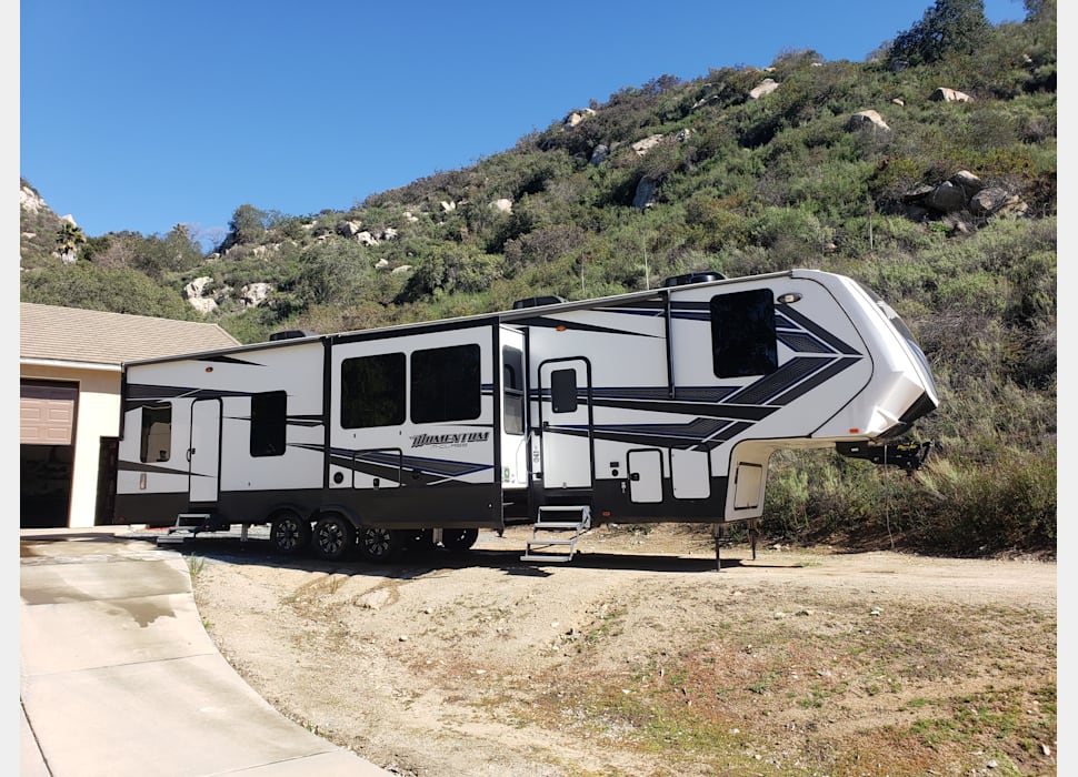 Toy Hauler rentals in Indio