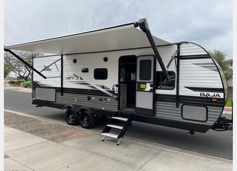 Travel Trailer rentals in Tucson