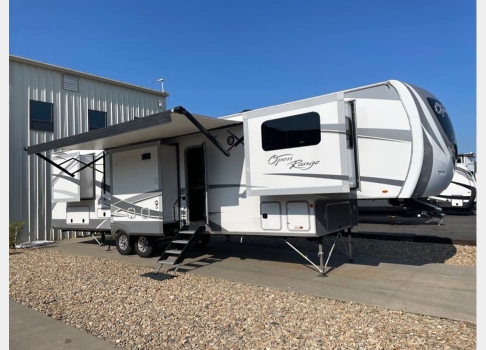 Fifth Wheel rentals in Sylva