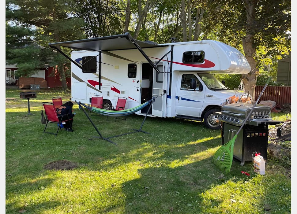 Class C Motor Home rentals in Hamilton