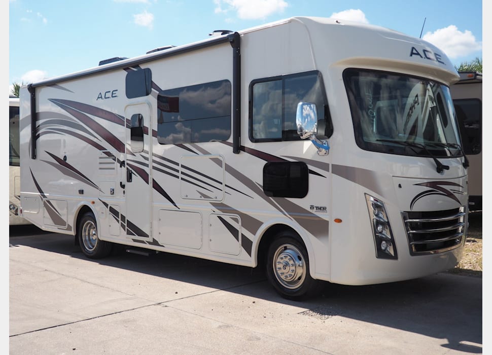 Class A Motor Home rentals in White lake