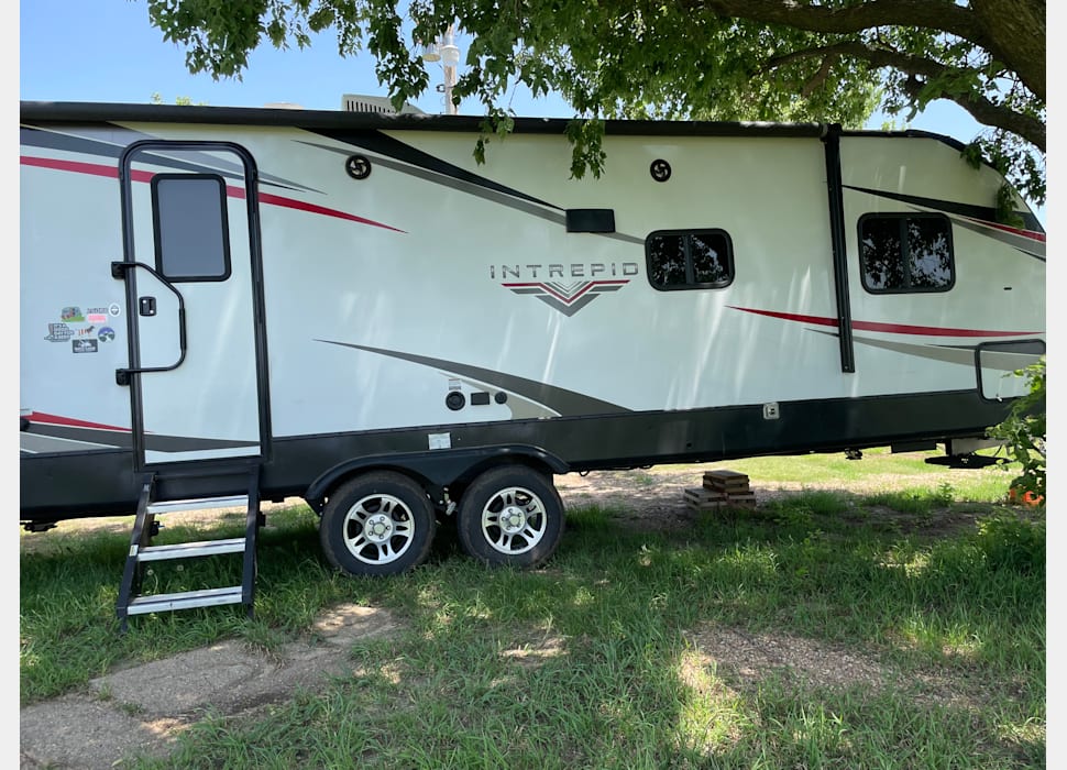 LewellenRV rentals