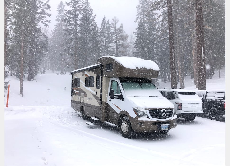 Class C Motor Home rentals in Anaheim