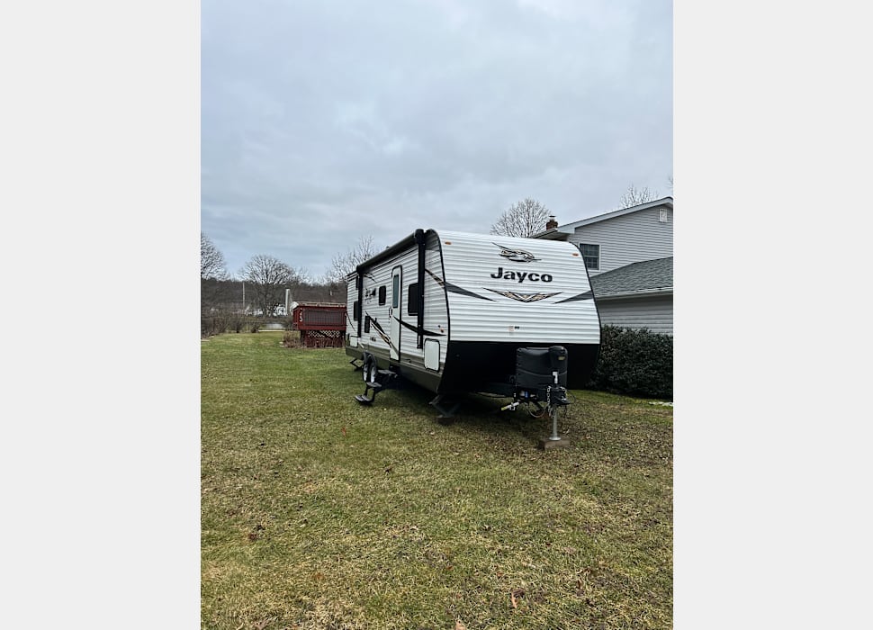 Travel Trailer rentals in Fort Lee